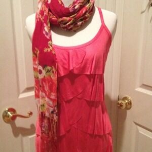 INC coral tiered top